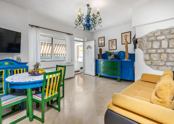 In With Wifi アパート